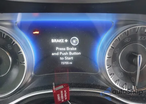 2018 Chrysler 300 Limited z USA, uszkodzony, nr VIN 2C3CCAEG0JH280049